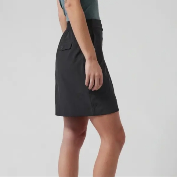 New Athleta Vienna Cargo Skort Size 2 - Picture 6 of 13
